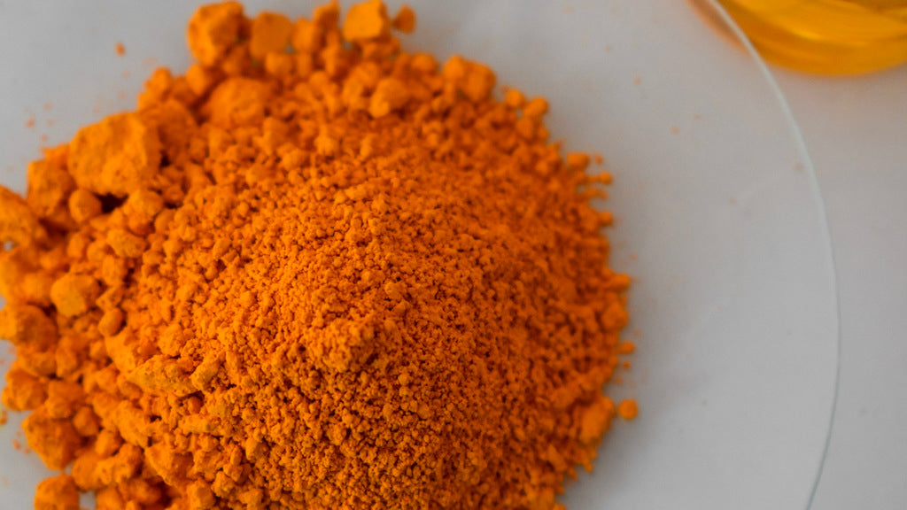 yellow oil dye powder